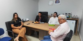 APUG, ASAUNIRG, SINTET E SISEMG SE REUNEM COM VEREADOR WALTER COELHO